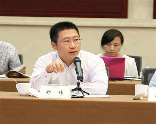 郑伟.jpg